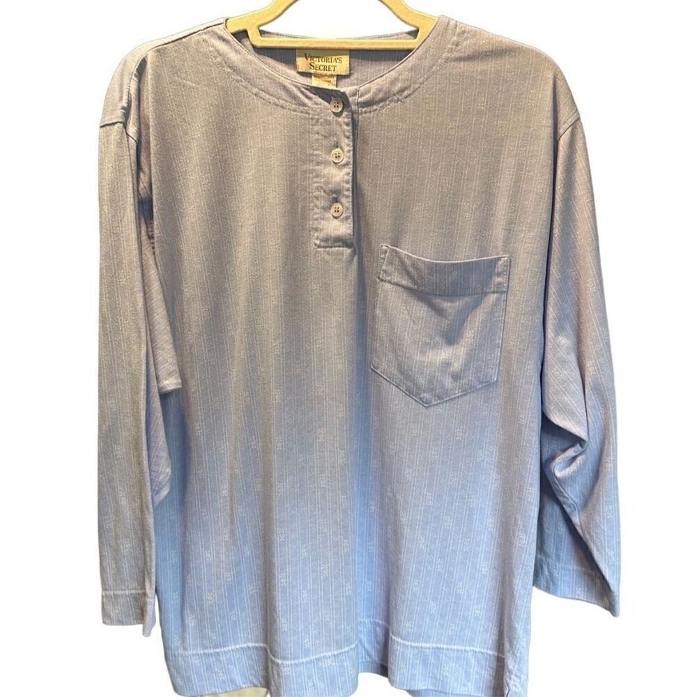 Victoria’s Secret women’s light blue‎ pajama top sz M/L gold label